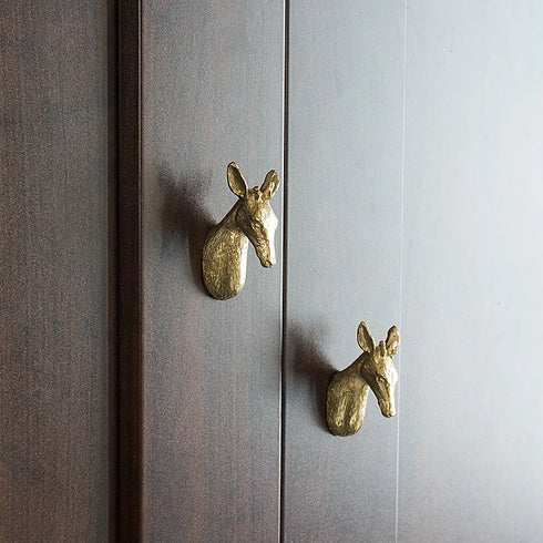 JAYA 2025 New Design Modern Brass Animal Head Knobs Dresser Drawer Brass Knobs Hardware Handles