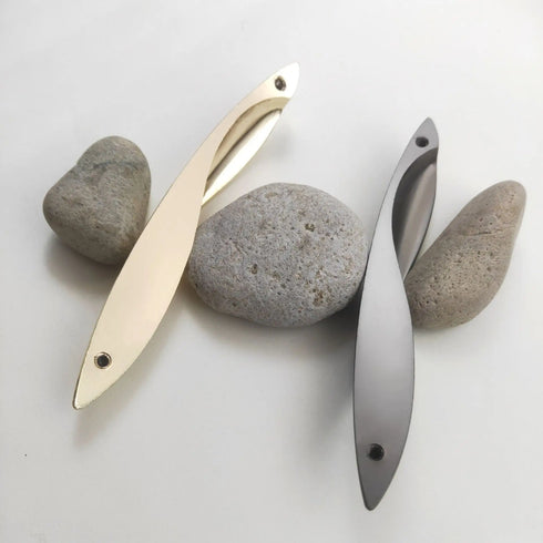 JAYA Modern European Black and Gold Metal Cabinet Pull Handles for Kitchen Drawers Wardrobe and Furniture Doors