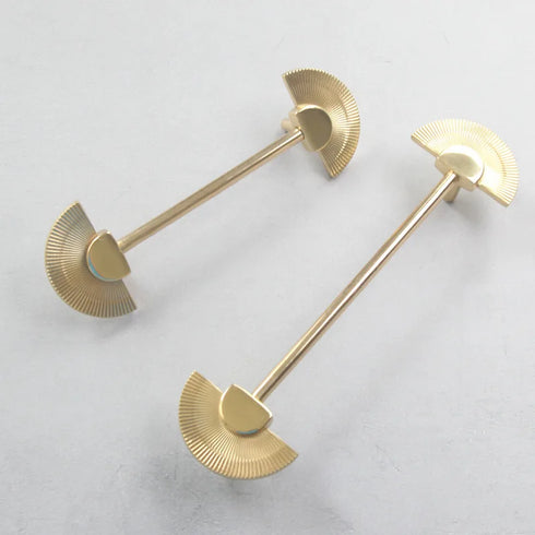 JAYA Luxury Golden Brass Cabinet Handles and Knobs Fan-Shaped Drawer Pulls for Cupboard Wardrobe Furniture