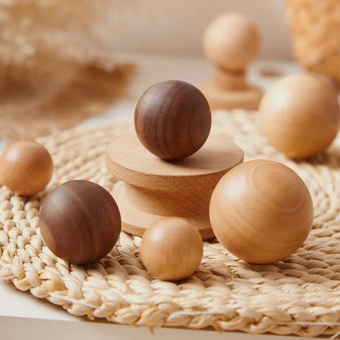 JAYA Natural Wooden Round Ball Cabinet Knobs in Multiple Sizes for Drawers Wardrobes Dressers and Cupboards