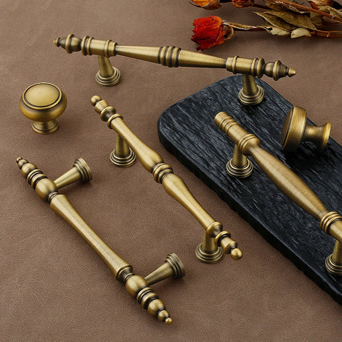 JAYA Factory Direct Sale High Quality Single Hole Drawer Cabinet  Door Handle French Light Luxury Furniture Door Handle