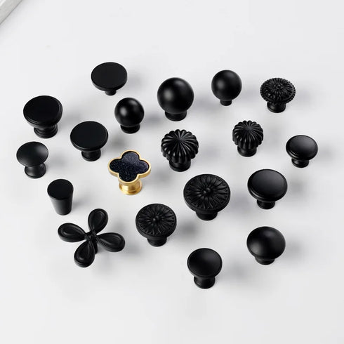 JAYA Modern Simple Black Brass Handle Cabinet Wardrobe Door Light Luxury New Single-Hole Hardware Handle Knobs