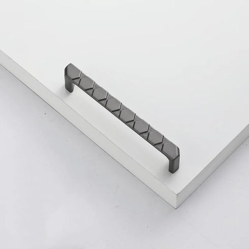 JAYA Modern Style Luxury Golden Brass Classic Hardware Furniture Drawer Cupboard Pull Knobs Kitchen Cabinet Handle